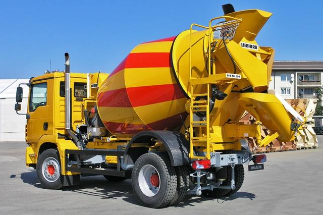 混凝土搅拌车迎来新时代无噪音施工利勃海尔电动搅拌罐诞生