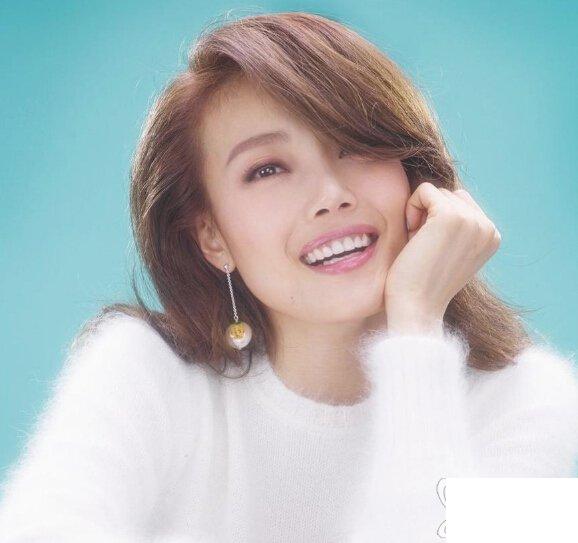 盘点娱乐圈国字脸女星:孙俪大气,高圆圆优雅,而她让人难以抗拒