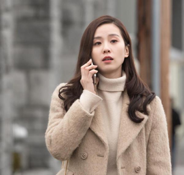 《如果可以这样爱》白考儿在祁树礼墓前表白,称是爱他的