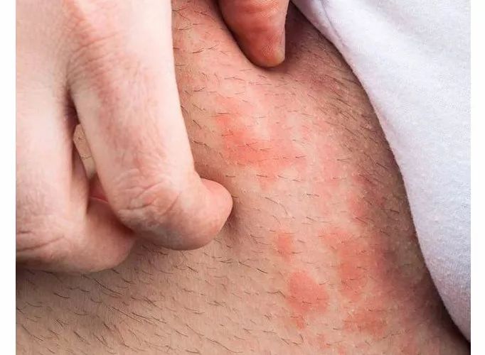 穿这个男士冰丝透气内裤,上千冰孔排湿透气,瞬间降温3~5度