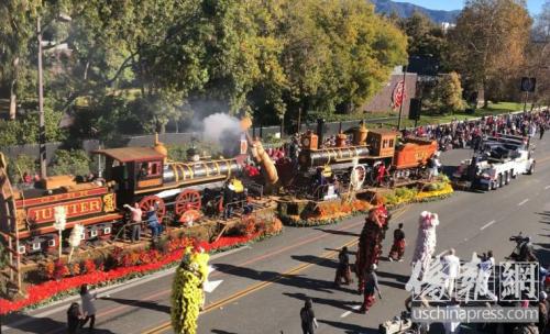 洛杉矶中国城传统侨社在年初参与2019年纪念太平洋铁路竣工150周年的花车游行。（图片来源：美国侨报记者 翁羽 摄）