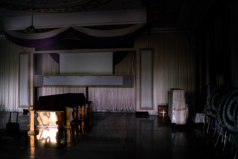 【特写】欢迎来到逝者的世界:遗体整容师的日与夜|王丹丹_新浪财经_新