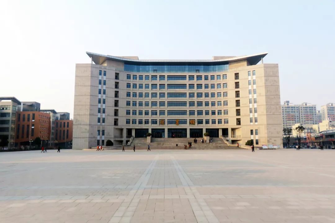 今年高职扩招100万一年两次报考机会这五类人成招考对象