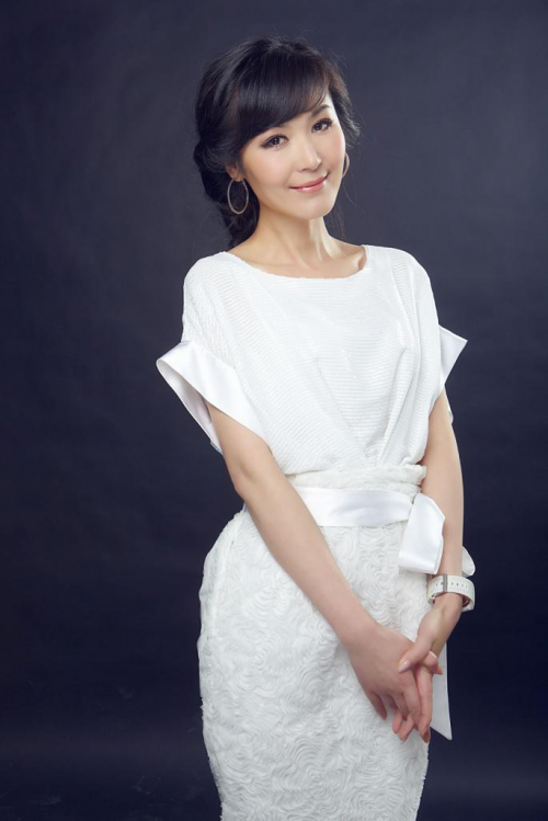 山东电视台主持人杨蕊在沉淀中成长