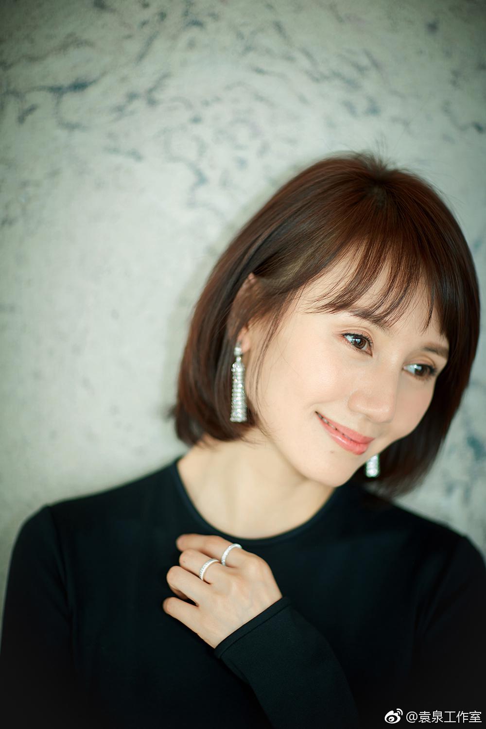 若你才30岁到40岁换对这几款发型不显老摩卡波波头发型更