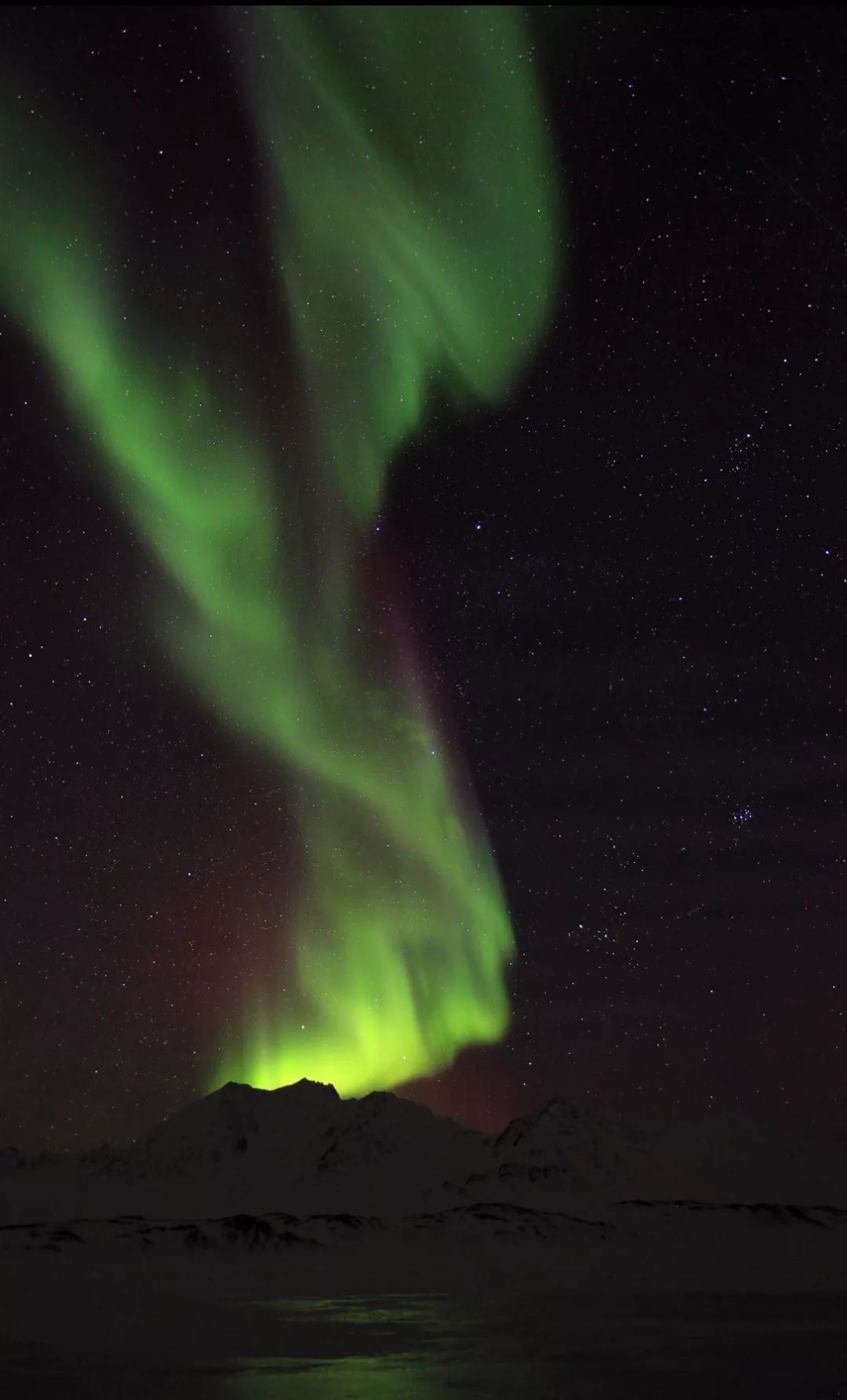 一个人在北极度过100多个极夜是什么体验?