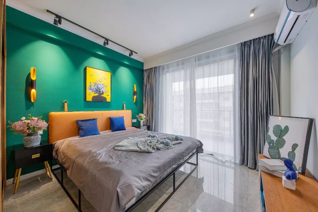 89㎡两室两厅，拆掉几面墙，客餐厅全开放，打造个性时髦小公寓！