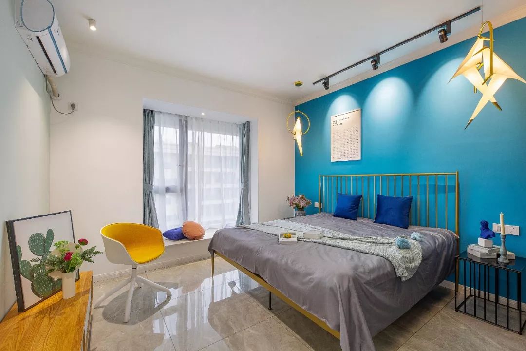 89㎡两室两厅，拆掉几面墙，客餐厅全开放，打造个性时髦小公寓！