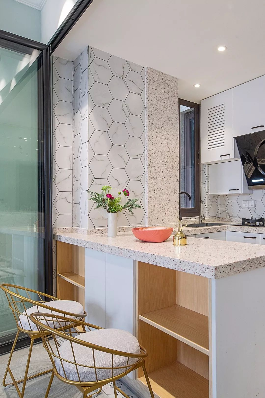 89㎡两室两厅，拆掉几面墙，客餐厅全开放，打造个性时髦小公寓！