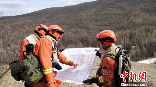 °森林消防员日常巡护:每天热身两万步起