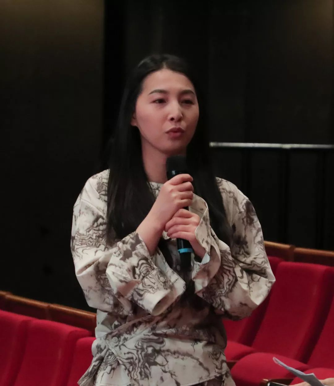 大型现实题材儿童剧火光中的繁星献礼新中国成立70周年