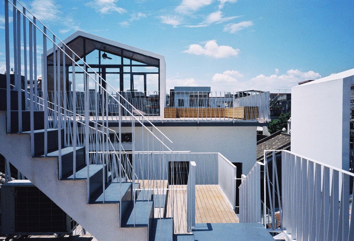 众筹来的天台公共空间新基白房子民宿群竖梁社建筑