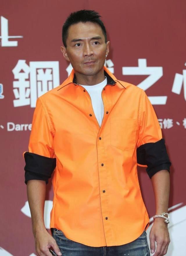 52岁tvb艺人林利向台湾粉丝求婚成功,曾罹患直肠癌决