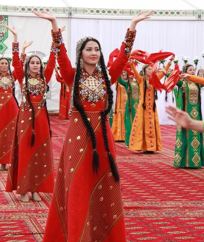 有钱没处花|电气|土库曼斯坦|穷人_新浪新闻