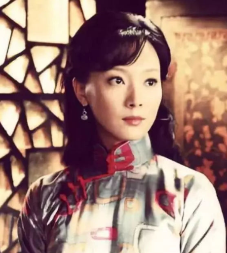 原配陪伴他22年,二房1年,三房10年,他:我要和二房合葬|孙传芳|二房