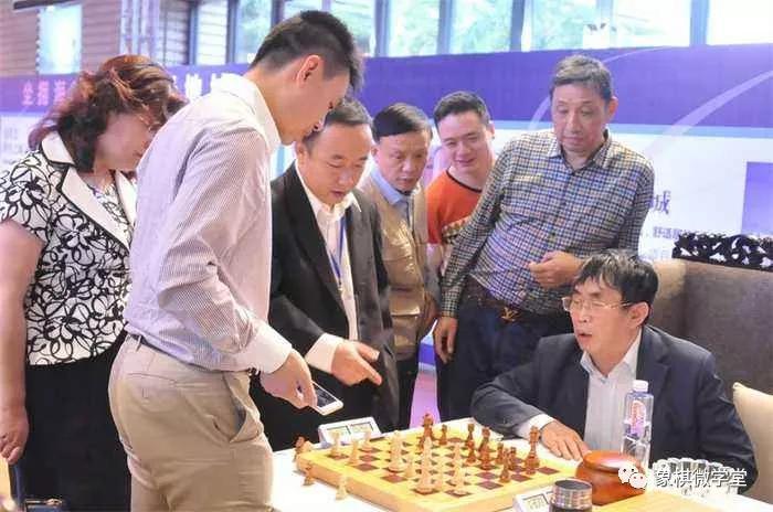 许银川让九子强杀聂卫平孩子是学象棋还是学围棋