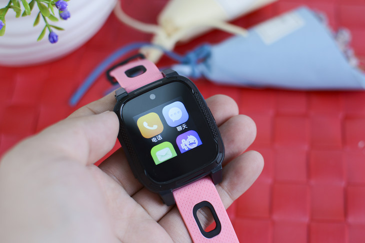 戴着手表也能学英语搜狗糖猫儿童手表joy2体验