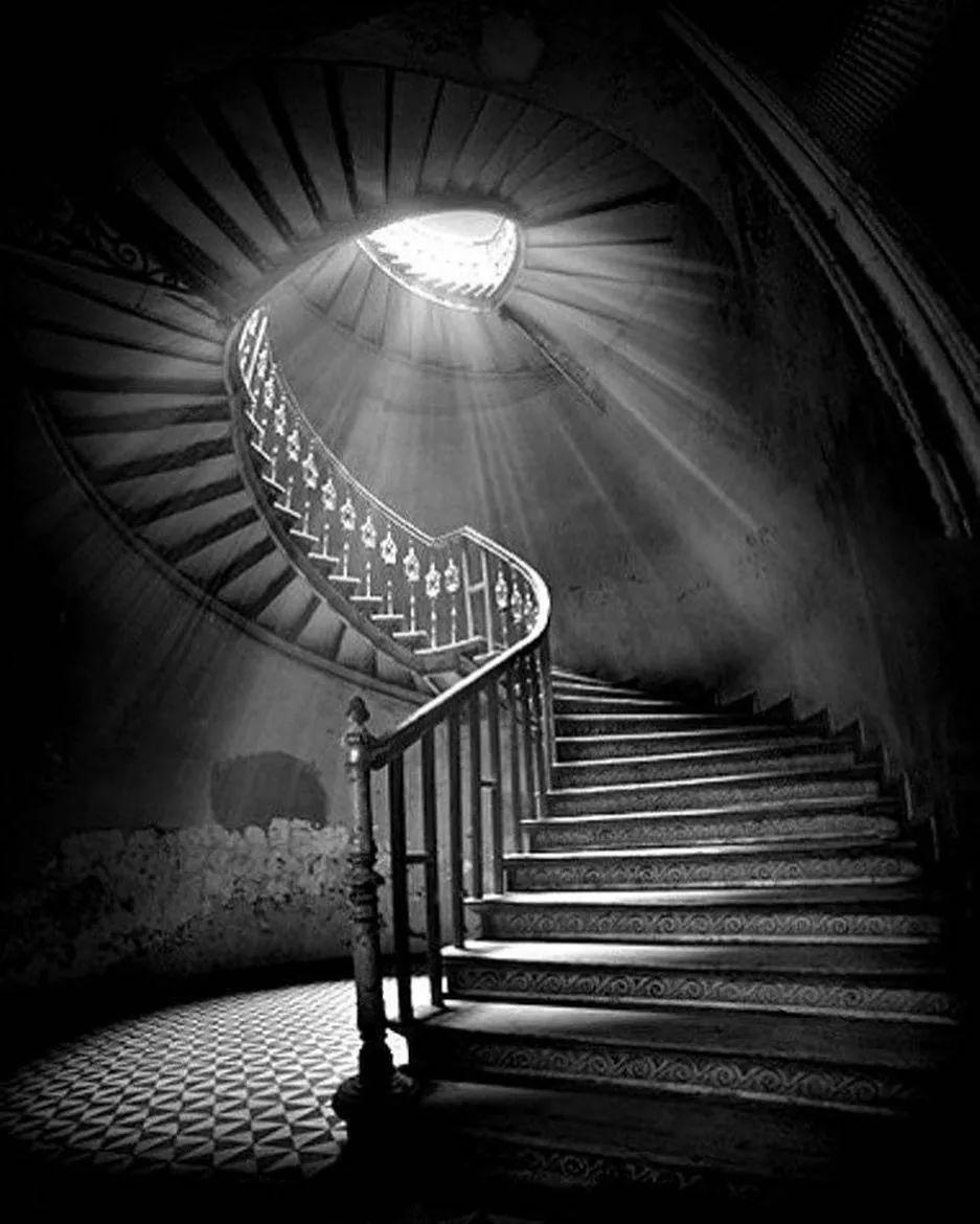 推荐| 极品黑白建筑摄影作品欣赏