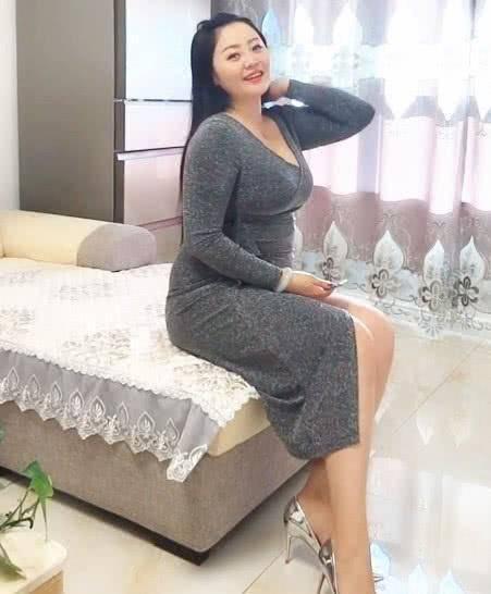 抖音"东北大姐"火了,粉丝称微胖女神,体重140却被魂牵梦绕