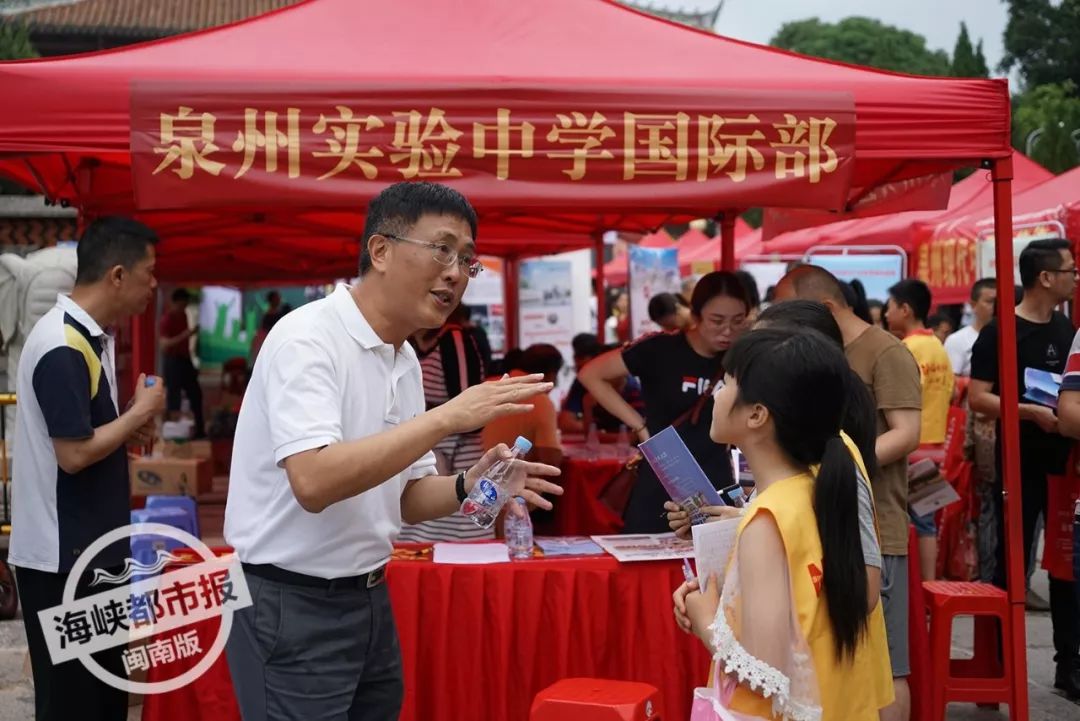 新看点：林州五中美女真的存在吗？为何大家都这么关注她们？