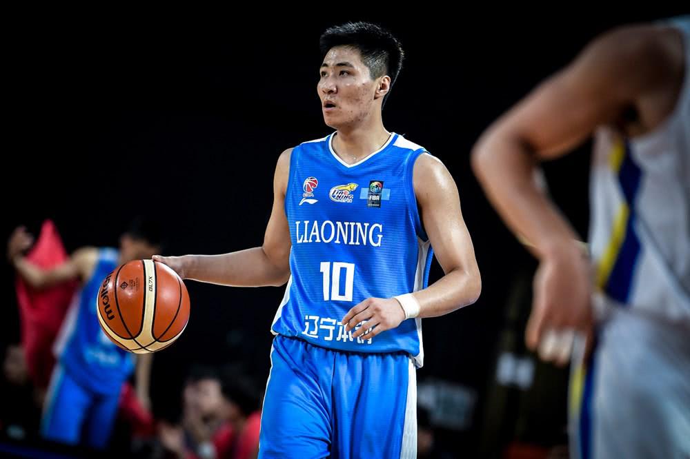 休赛期对于辽宁男篮至关重要,热身赛可重点考察五位新人|马壮|郭旭