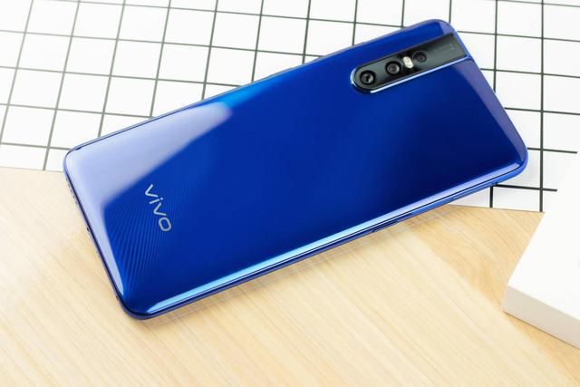 直降20012期免息vivos系列520电商大促掀起抢购热潮