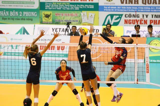 四川女排3:0胜美国BIP 获得2019越南VTV邀请