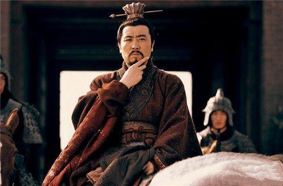 "卧龙凤雏得一可安天下",为何刘备却失了天下原来还有下一句