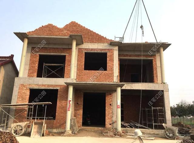 农村建房赶上好时节红砖才1毛5二层框架房建材仅花20万