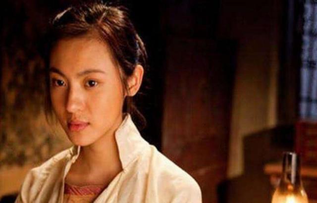 古代寡妇怎么度过黑夜?此女17岁守寡,96岁临终前才说出真相