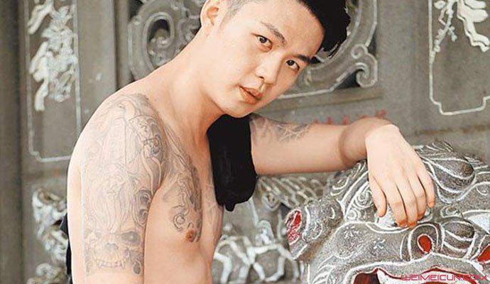 李鸿其的纹身是什么 李鸿其自曝纹身含义