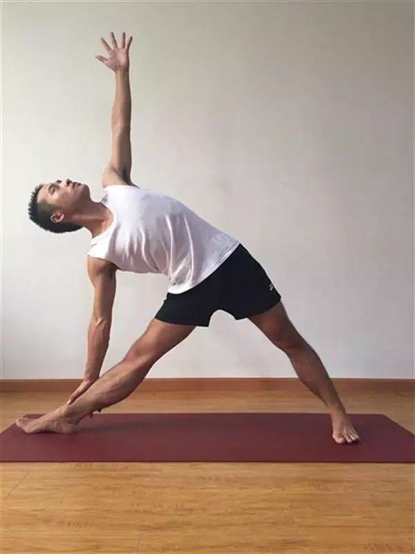 工科男跨界考取瑜伽专业硕士研究生让同学老师炸了锅