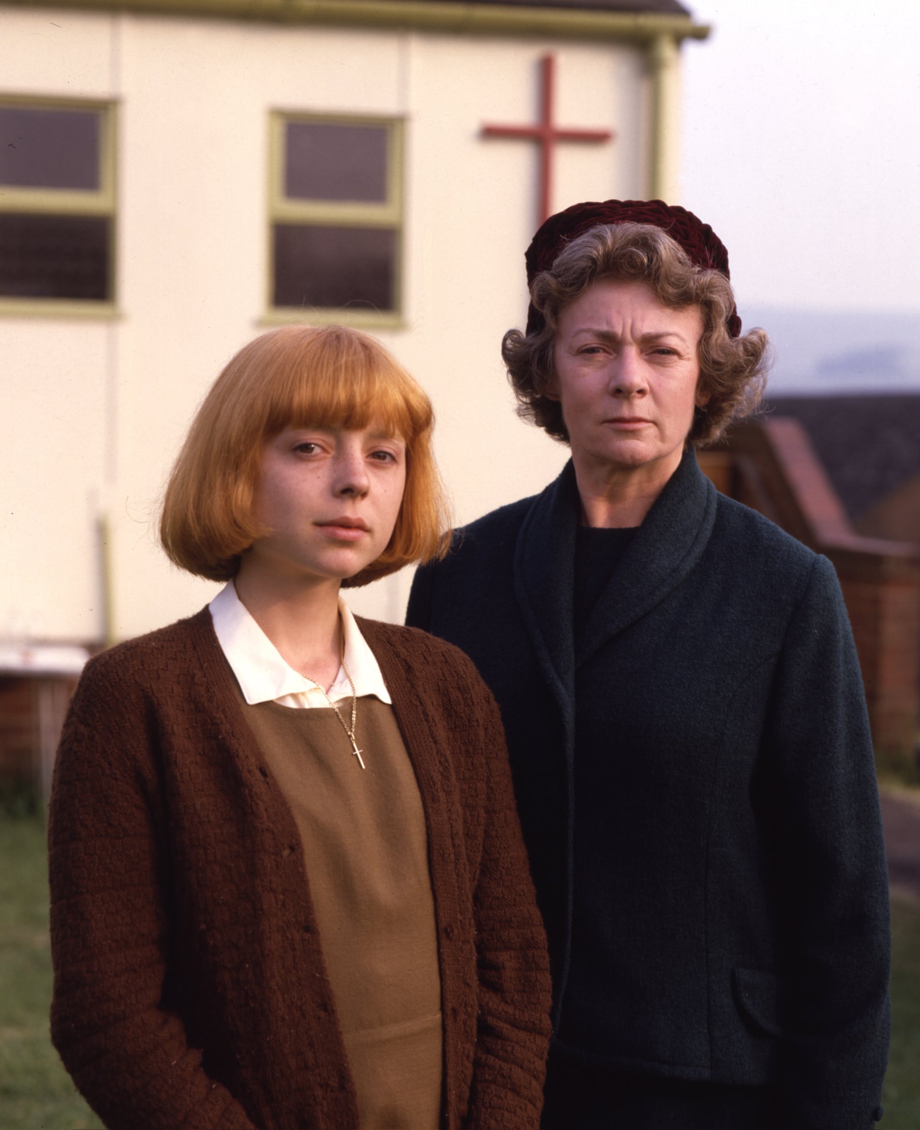 夏洛特·科尔曼(charlotte coleman,左)和杰拉尔丁·麦万(geraldine