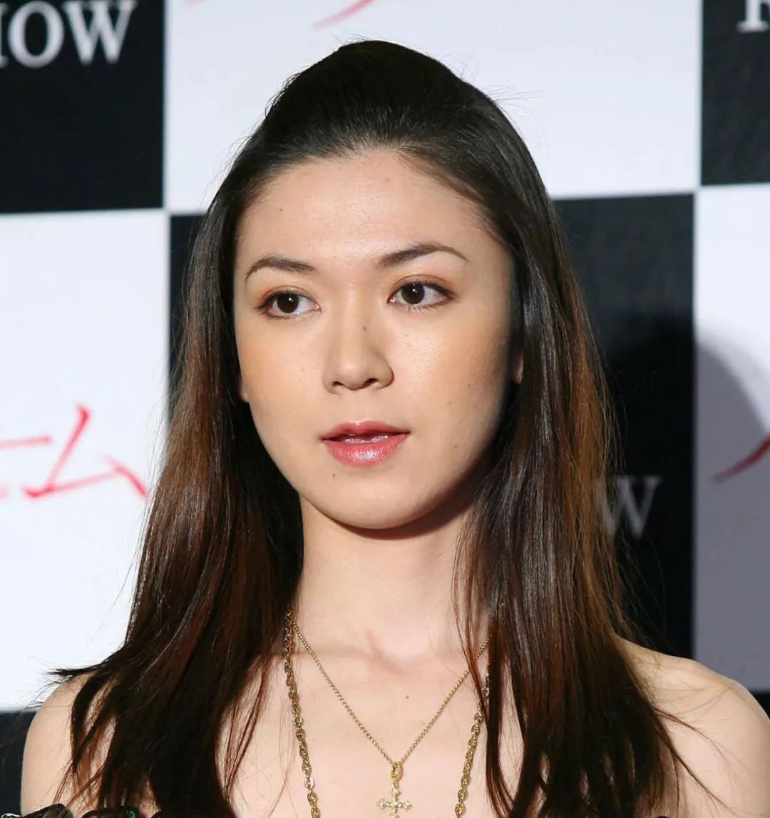 日本明星情侣吸毒被捕,李狗嗨第三季恐是无望了!