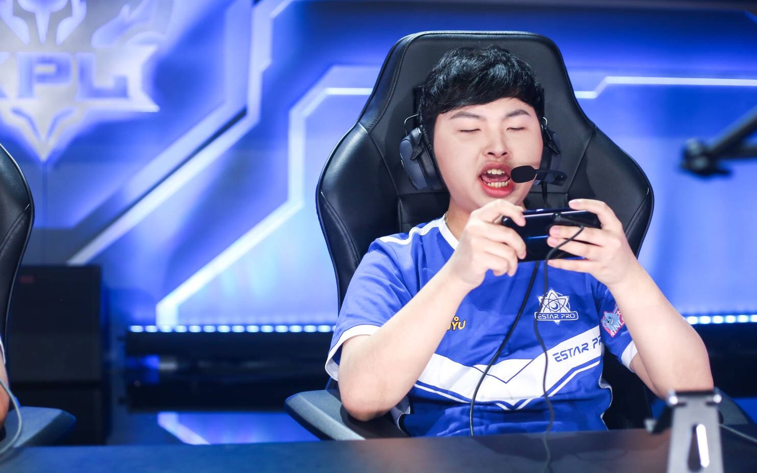 为老选手重拾荣耀意气风发的王添龙回来了