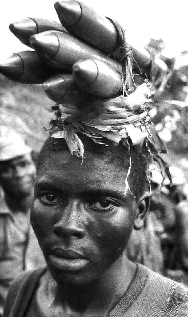 1968年尼日利亚比夫拉共和国内战期间拍的照片