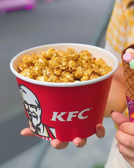 肯德基化身路边摊,卖起了爆米花,这个分量给满分