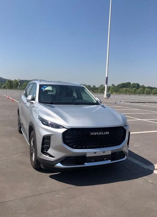 mpv大通g10而名声大噪,紧接着今年又推出了定位略低的全新mpv打动d50