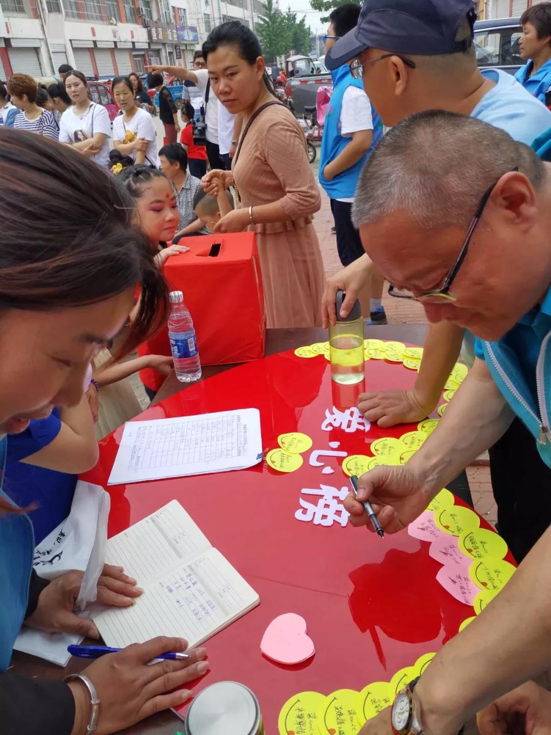 徐衍东新时代文明实践:"墙上拉面,与爱同行"一周年,暨经开区新