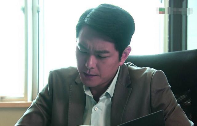 萧正楠黄翠如悄咪咪举办婚礼了，记得他曾因得罪麦浚龙被封杀4年