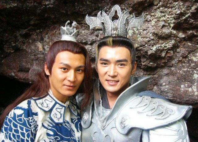 回首再看《宝莲灯》,梅山老大和东海龙王竟是同一人?