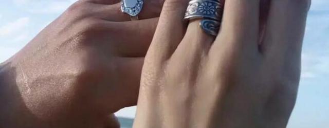 萧正楠黄翠如悄咪咪举办婚礼了，记得他曾因得罪麦浚龙被封杀4年