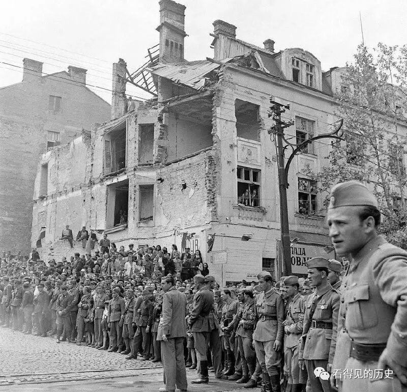 1946年南斯拉夫国庆阅兵式 比南斯拉夫二战老片还好看