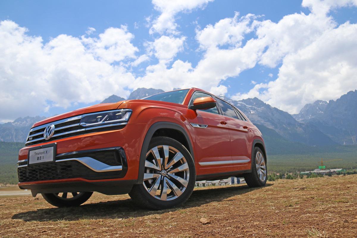 运动与实用完美结合试驾上汽大众旗舰5座suv途昂x