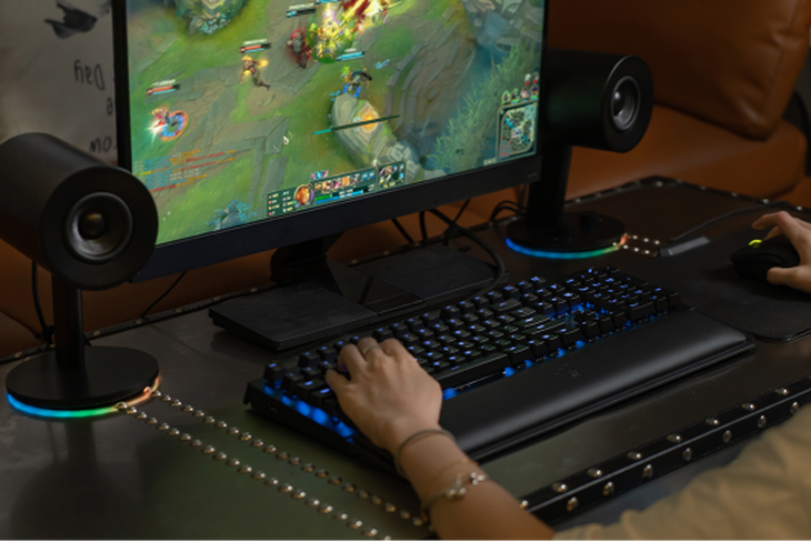 经典系列再进化,雷蛇黑寡妇蜘蛛精英版