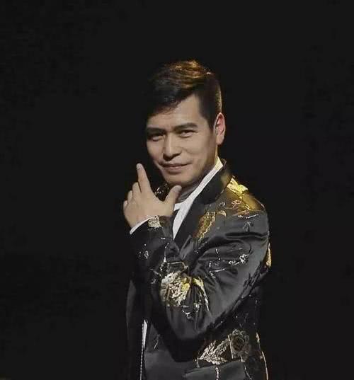 他曾是二人转演员,创办艺术学校,如今33岁婚姻很幸福|郭旺|二人转|赵