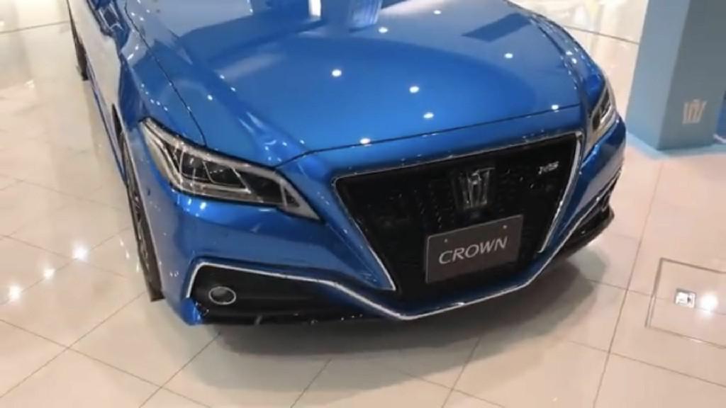 全新皇冠rs星际蓝色到店实拍 年底开卖预计31万起售 买不买?-新浪汽车