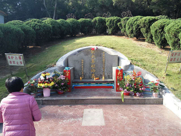 大峰祖师墓馀论汕头是近代客家认同形成最重要的节点之一.