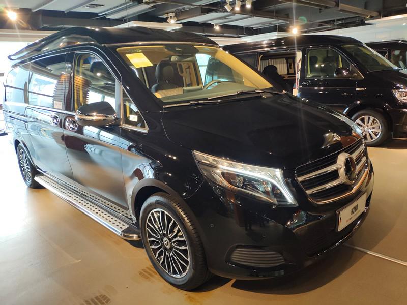 奔驰v260l加长版商务车,超人性化的装备,有势在,必然"型"