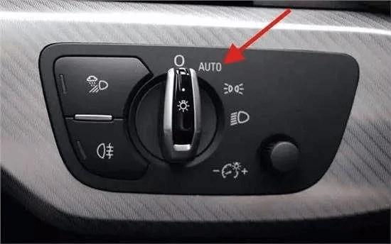 自动大灯那么方便 为什么就有人不喜欢用?